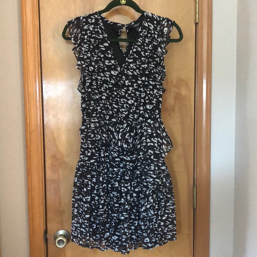 Women’s XS V-Neck chiffon tiered ruffle shear black, grey, silver dress